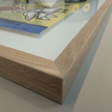 Zwevend ingelijste zeefdruk met ontspiegeld glas